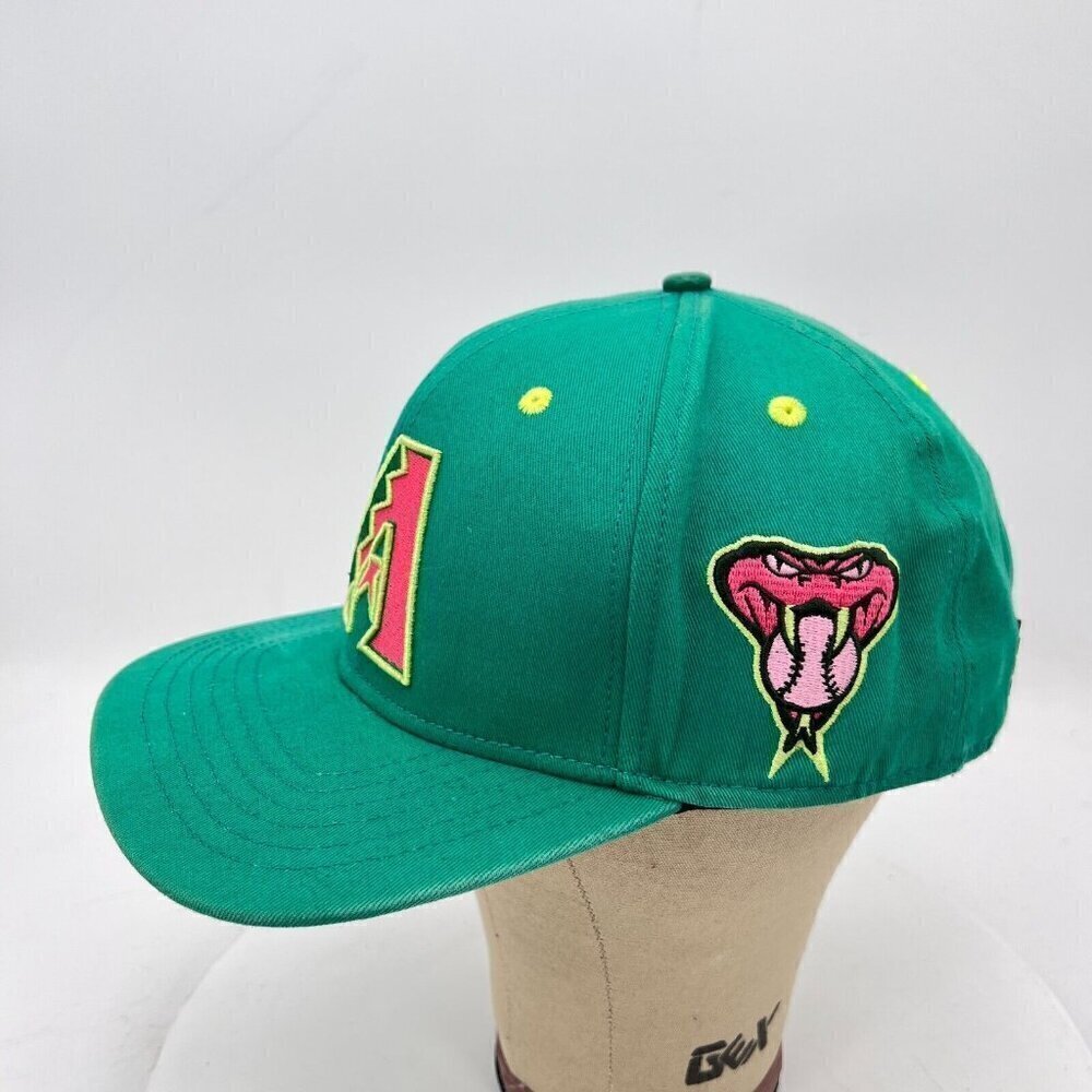 Arizona Diamondbacks World Series 2001 Pro Standart Green Embroidered Cap Hat - Picture 3 of 11